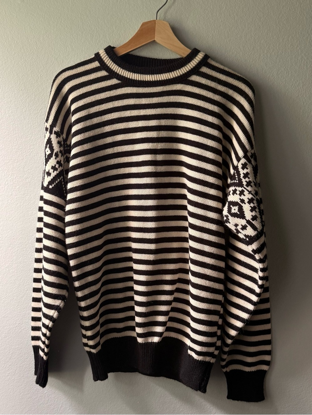 Vintage Le Tigre Striped Nordic Knit Crewneck Sweater Size L Made in USA